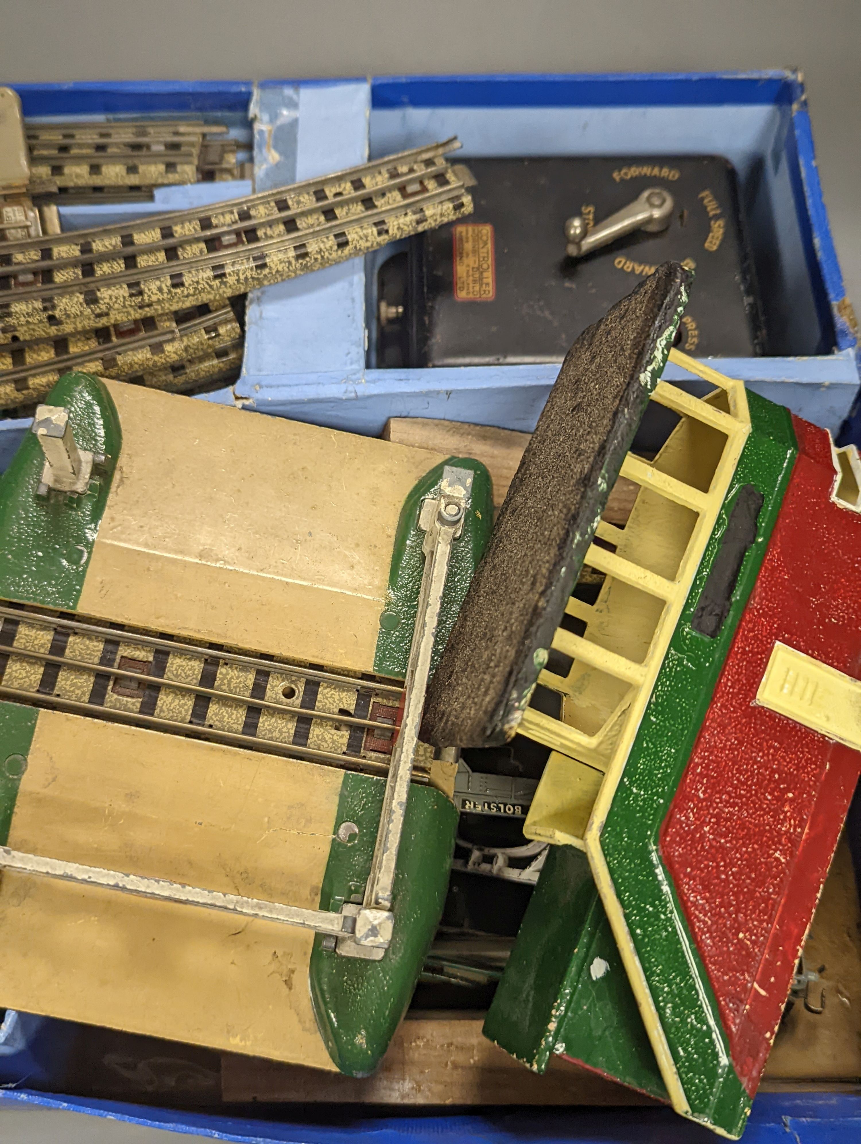 A Hornby Dublo ‘Electric train’ set